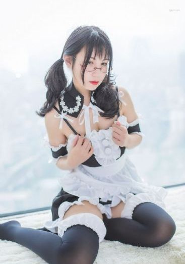 云缨裸体被羞羞玉足_720最新电影在线观看