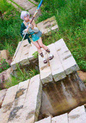 国内精品伊人久久久久_吉吉影视无删减90分钟观看