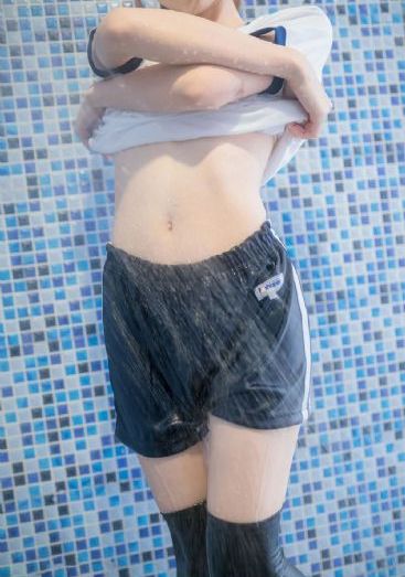 师生h文(校园师生)_午夜伦不卡独家试爱免费观看视频