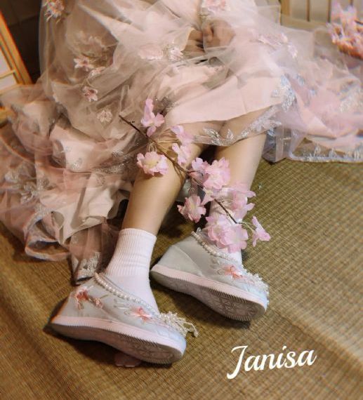 又黄又禁美女无遮挡直播_最新国产电视剧在线观看