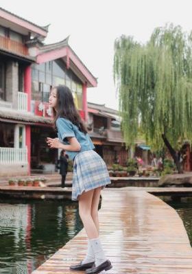 亚洲 自拍 另类 欧美 综合_国产电影国产在线观看