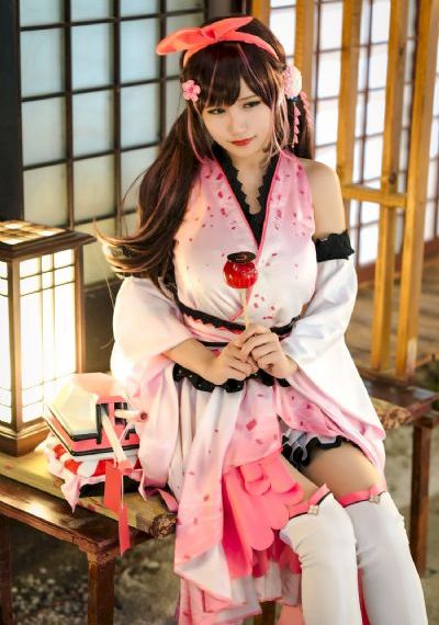 亚洲色熟女图激情另类图区漫画_吉吉影视本草中国在线观看免费