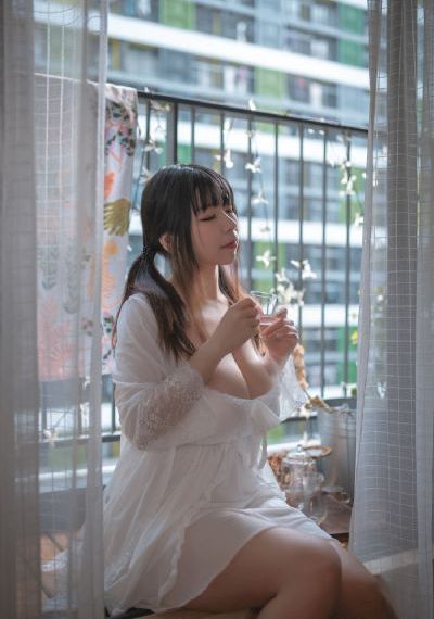 久久国产这里只有精品店_韩国电影在线观看免费版