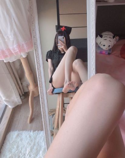 被白丝魅魔的小脚玩到堕落H_蓝光完整版在线播放观看