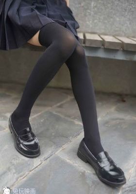 美女久久久久久久久久久_免费正片在线完整观看