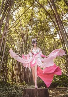 丝袜高跟鞋老师自慰白浆_HD国语高清最新电影在线观看