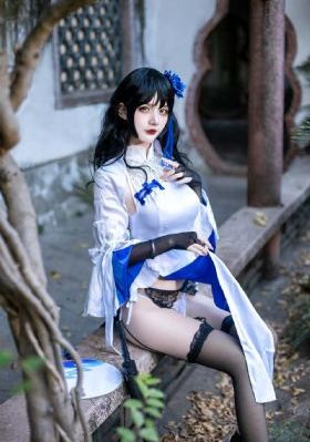 校花被带到密室吸乳憋尿漫画_手机高清未删减版在线观看